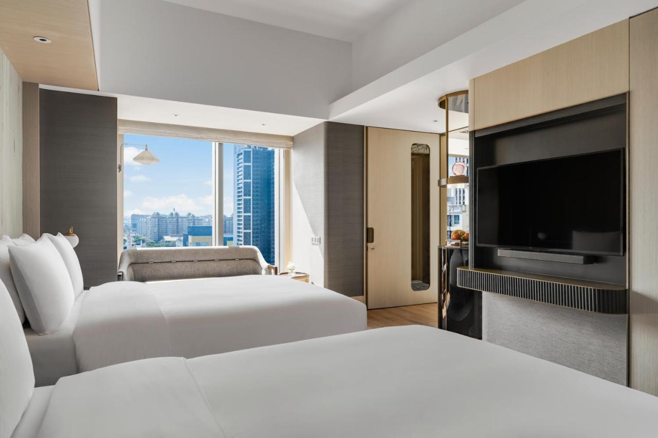 Intercontinental Kaohsiung By Ihg Hotel Luaran gambar Deluxe Room