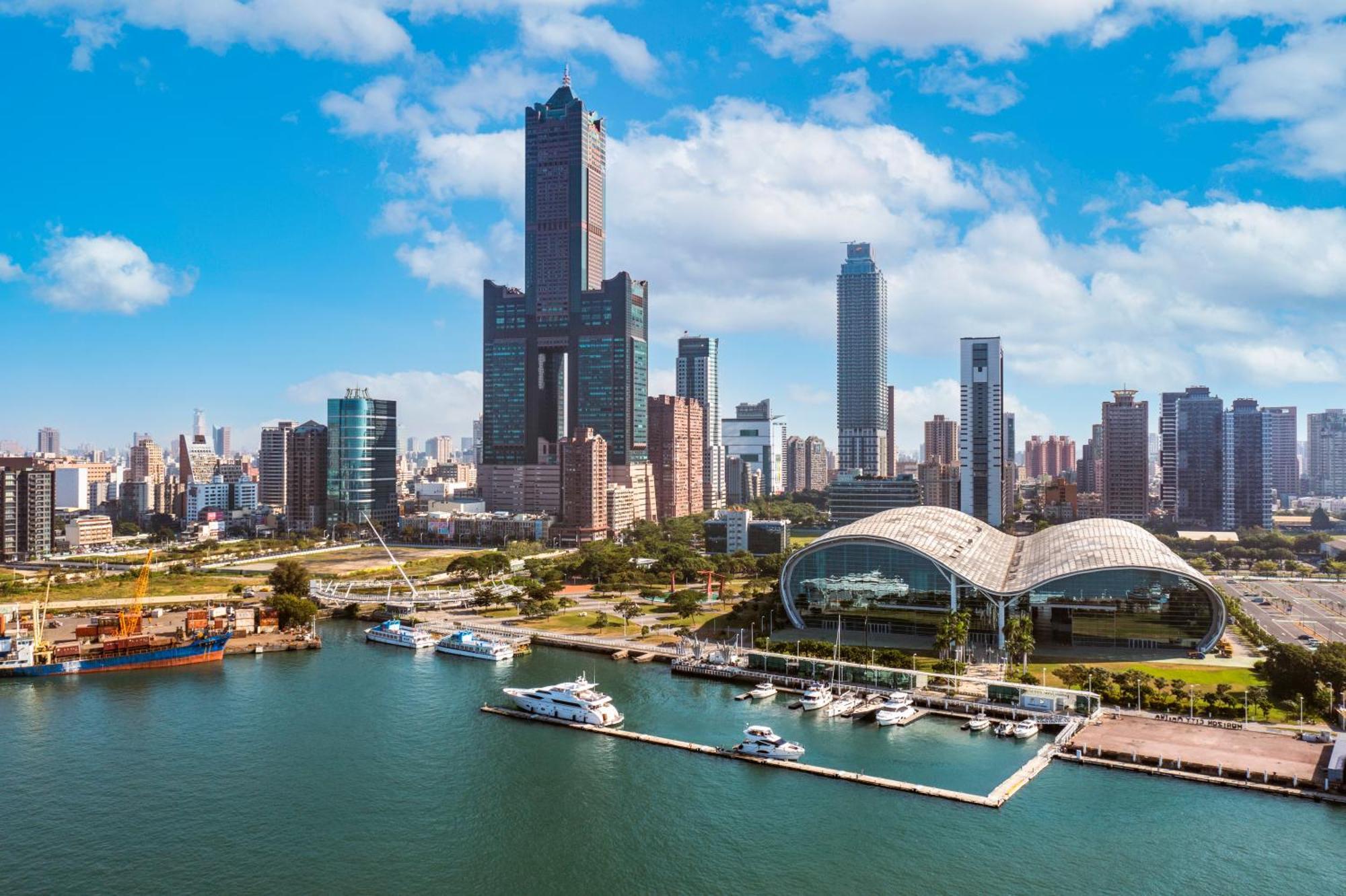 Intercontinental Kaohsiung By Ihg Hotel Luaran gambar Kaohsiung
